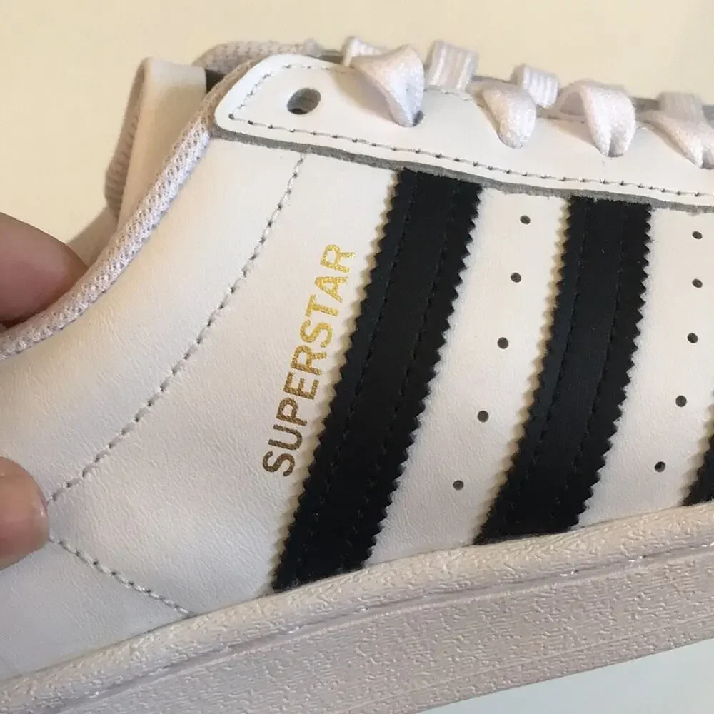 Adidas Superstar Sneaker Tennis Shoe EG4958 Core Black Mens Sz 9 Low Leather